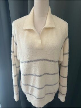 Elie Tahari Women L/G Heavy Fuzzy Knit Sweater Ivory Gray Stripe Collared